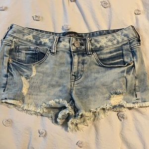 Express jean shorts size 4